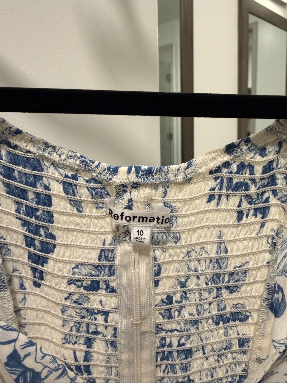 Floral Reformation Top - Picture 4 of 4